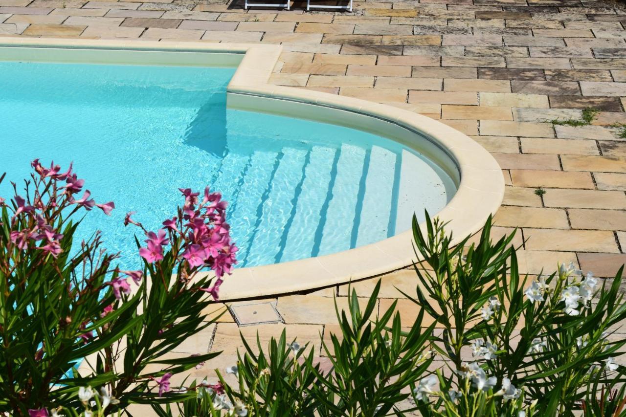 Borghetto Country Apartments Saludecio ภายนอก รูปภาพ