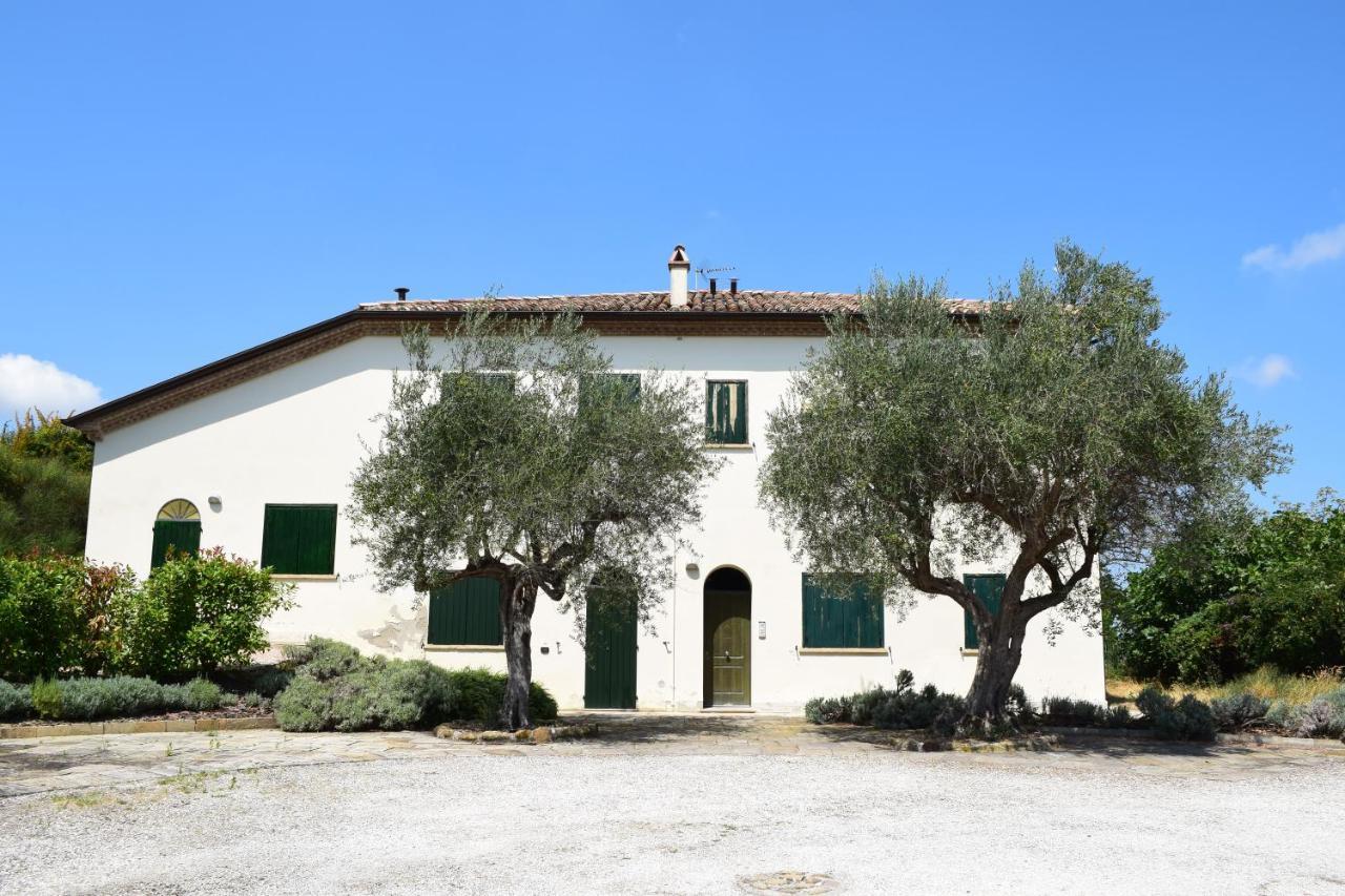 Borghetto Country Apartments Saludecio ภายนอก รูปภาพ