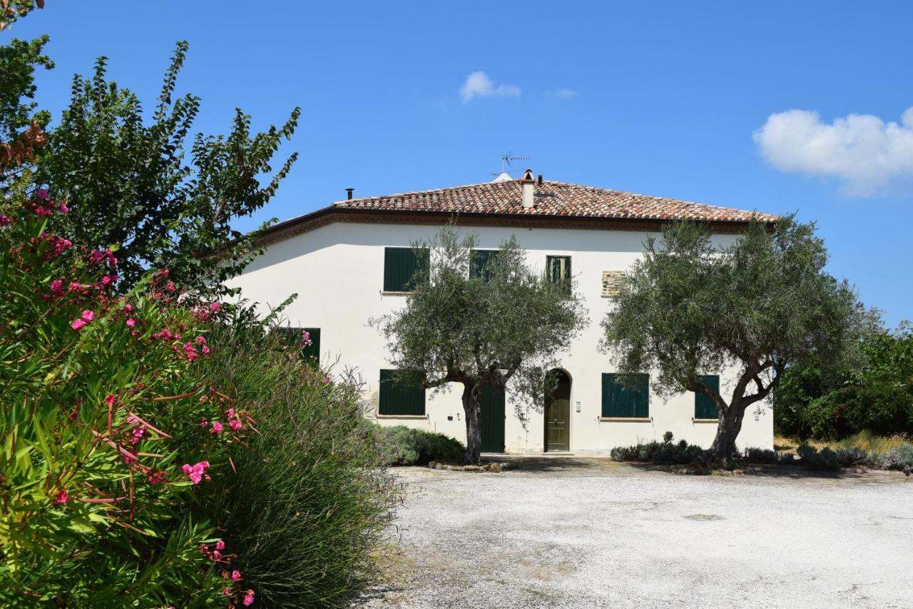 Borghetto Country Apartments Saludecio ภายนอก รูปภาพ